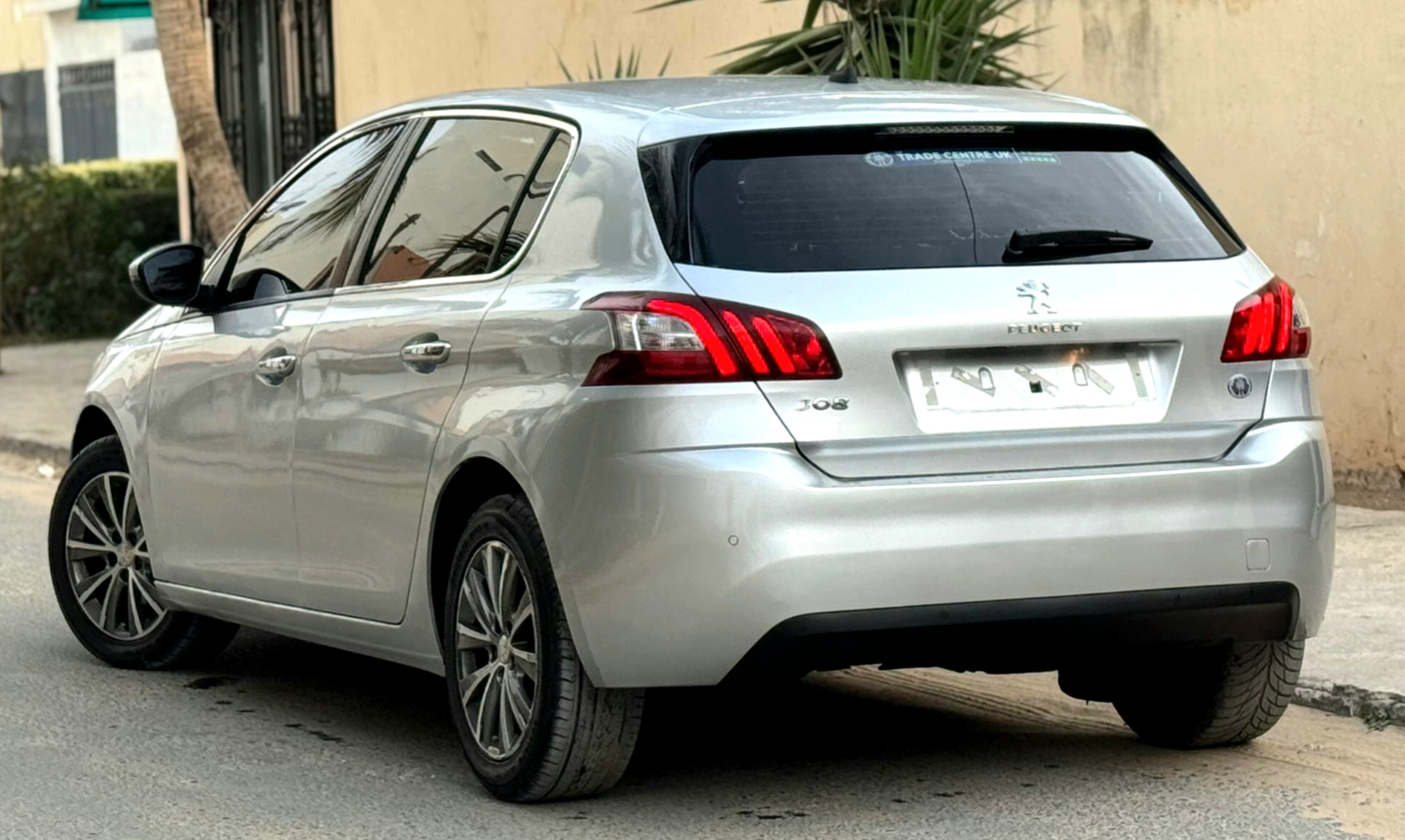 Peugeot 308 diesel manuelle 2017
