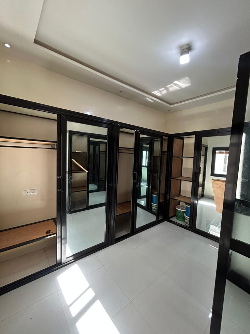 Duplex à louer à Comico Ouakam