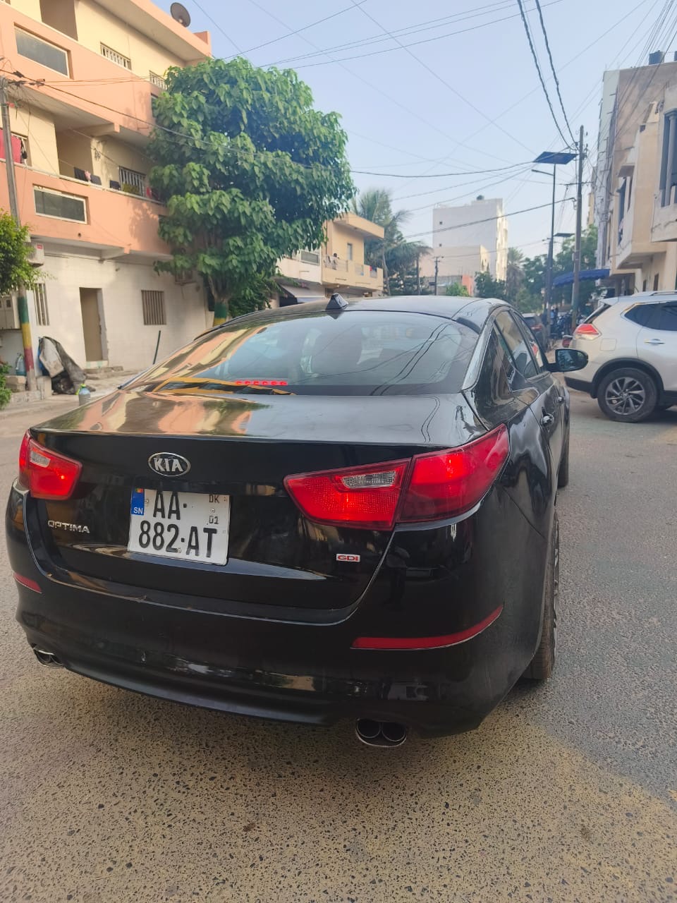 Kia Optima 2014 Hybride – Automatique, Essence, 4 Cylindres