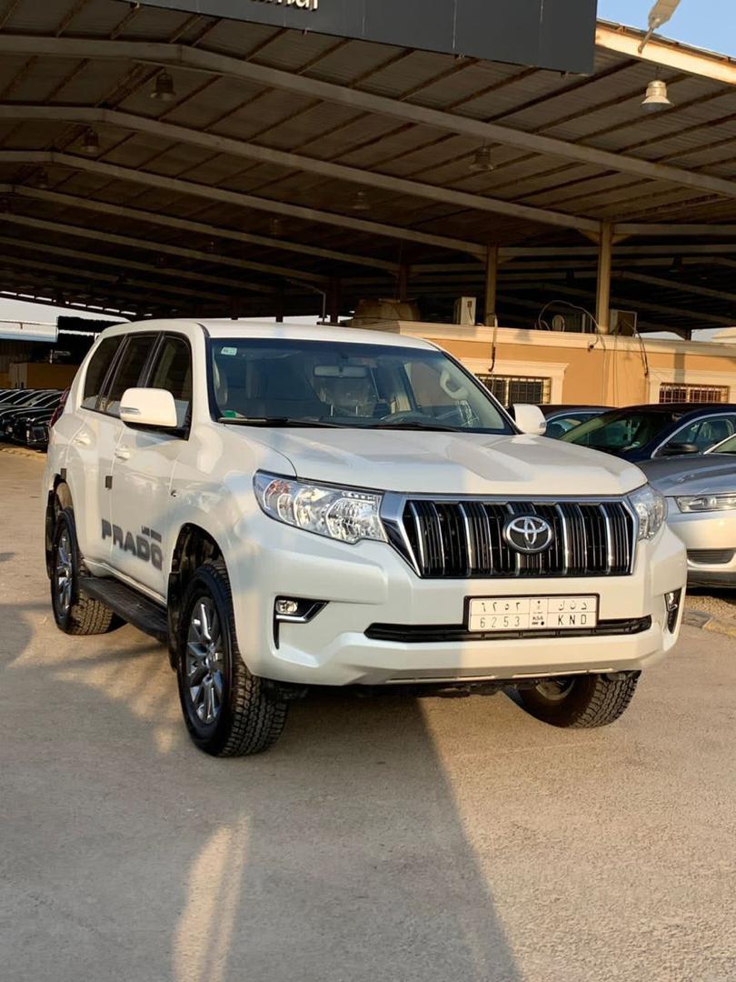 TOYOTA PRADO TXL ESSENCE AUTOMATIQUE CLIMATISÉ  ANNÈE 2022