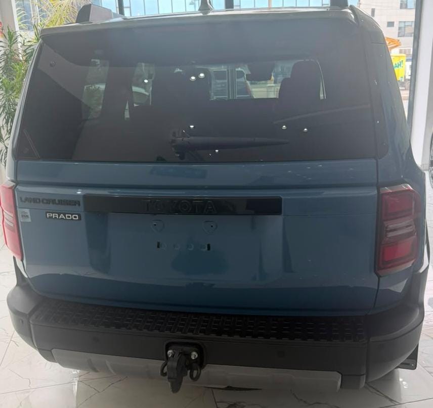 Toyota Prado land cruiser 2026