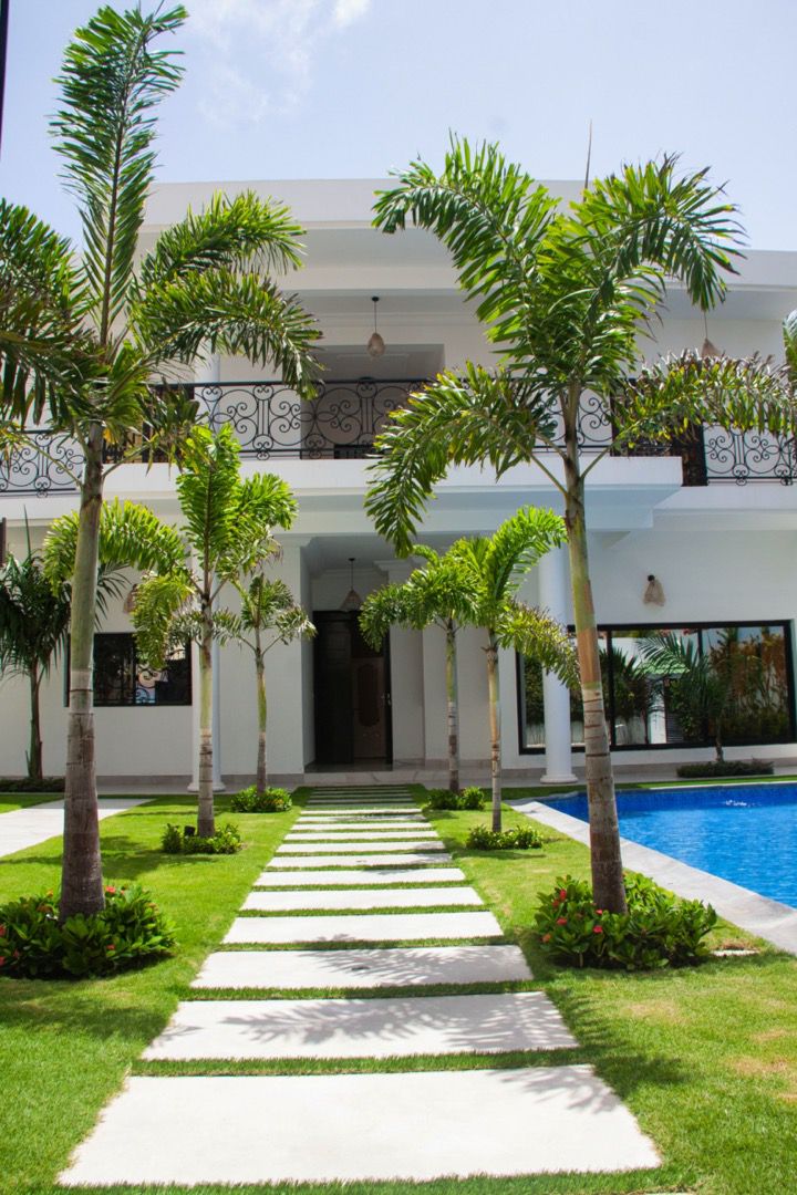 Villa F6 à louer aux Almadies