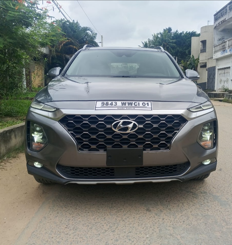 HYUNDAI SANTAFE 2020