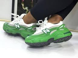New Balance 1000 à vendre à Conakry
