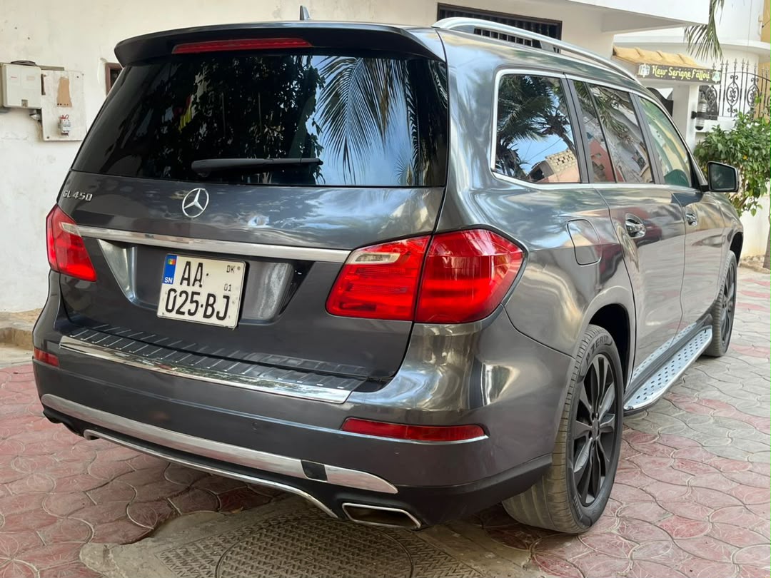 MERCEDES-BENZ GL450 2015