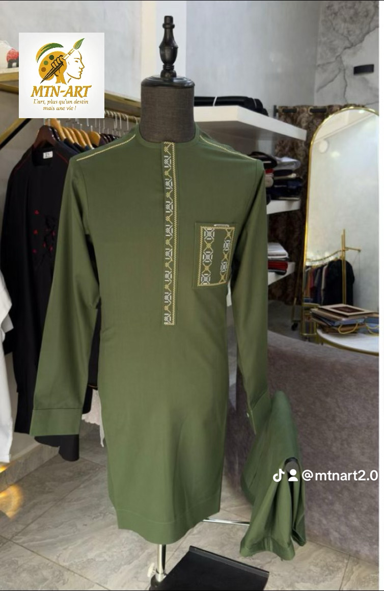 Tenue africaine homme élégante