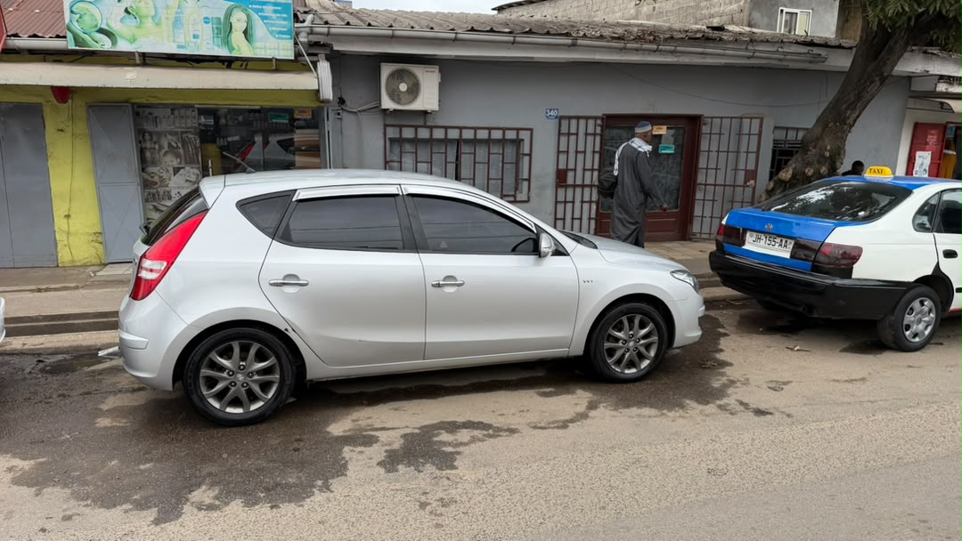 I30