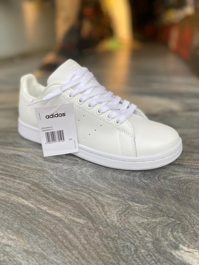 Chaussures Adidas Stan Smith Originales Homme & Femme