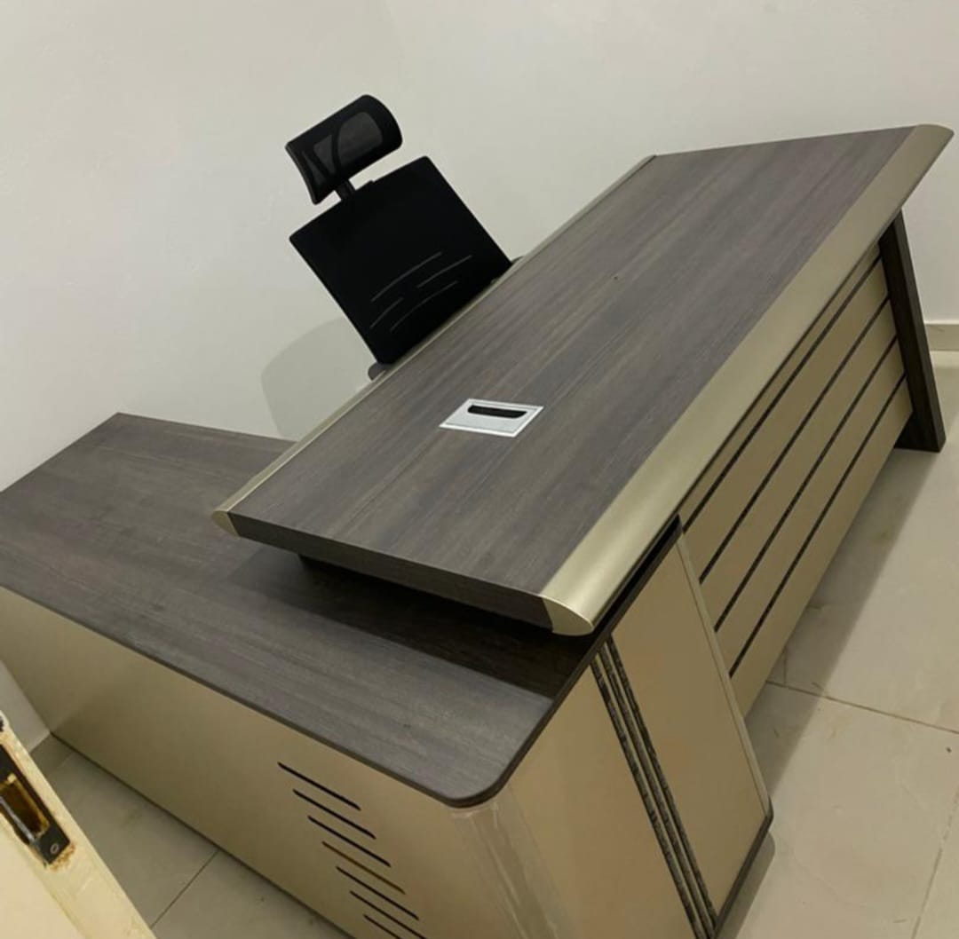 Tables de bureau