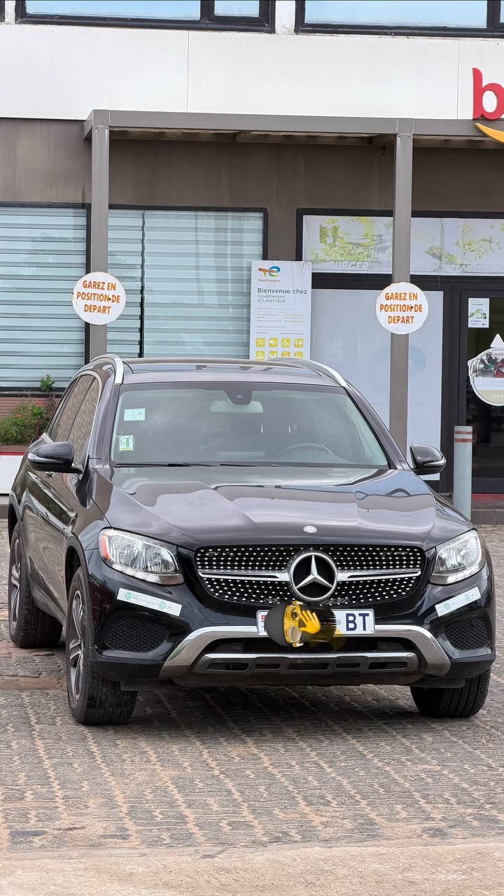 Mercedes Benz GLC 300
