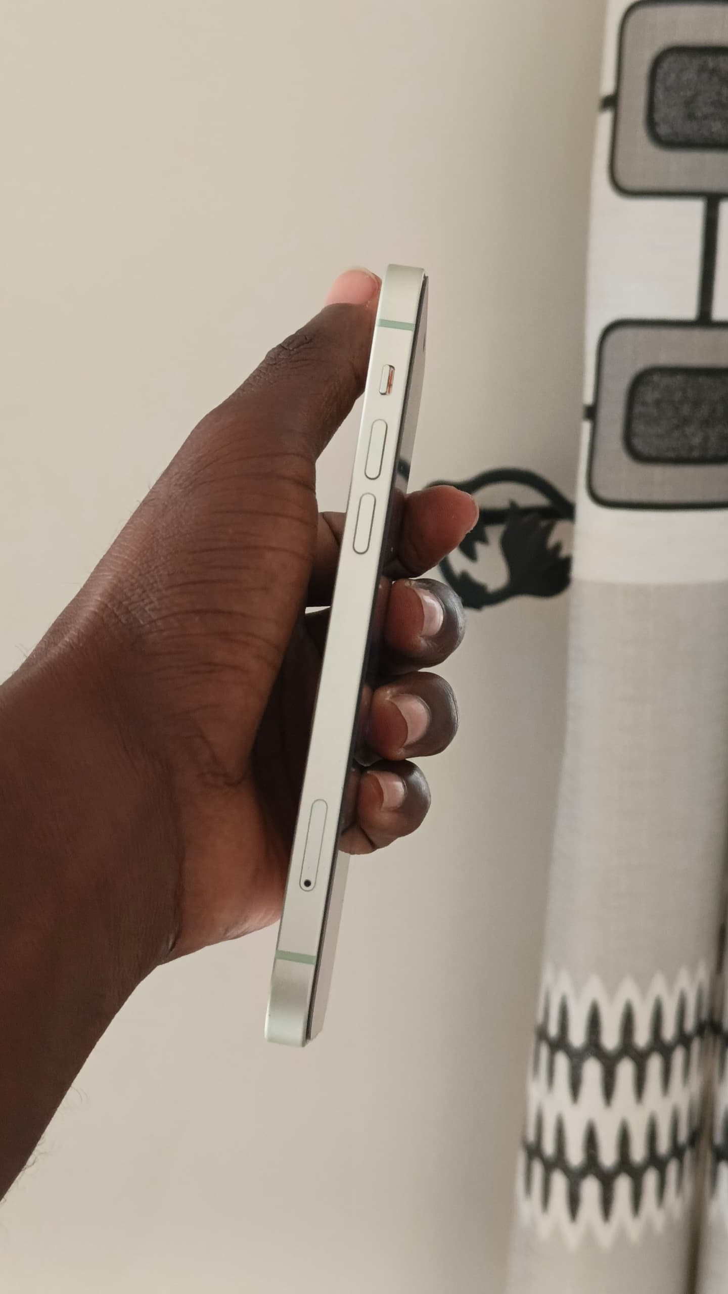 iPhone 12 128 Go Original – Très Bon État