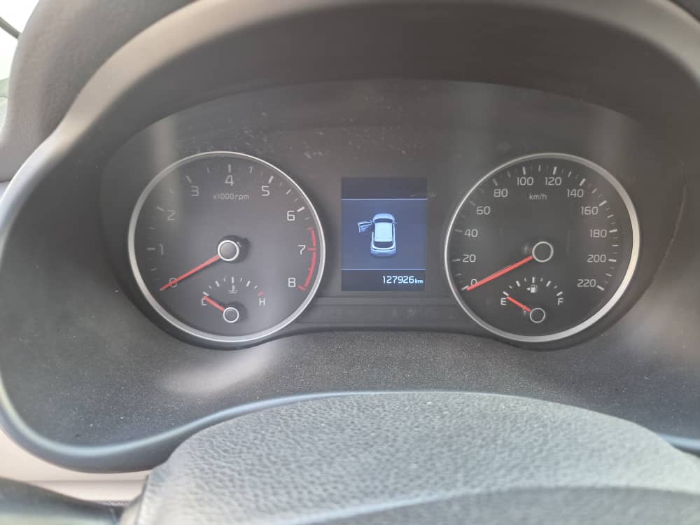 Kia Stonic 2019 Automatique Essence à vendre à Dakar Mermoz
