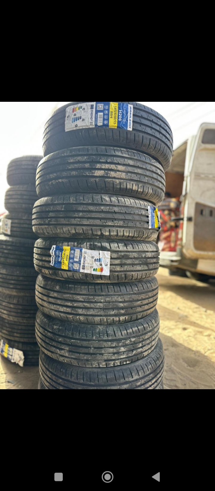 Pneus de qualité à vendre à Dakar