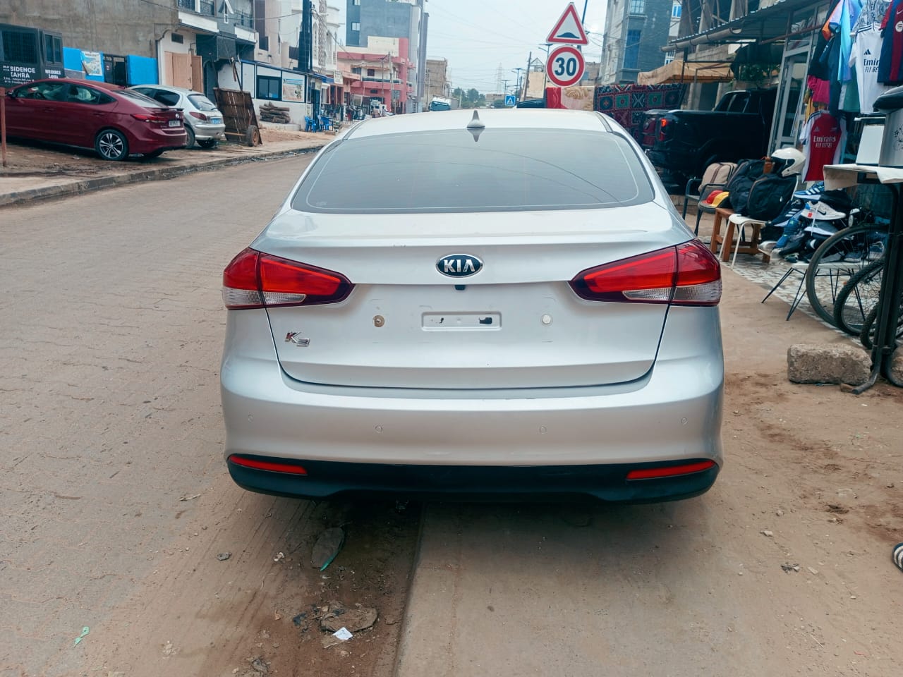 Kia K3 2018 essence automatique