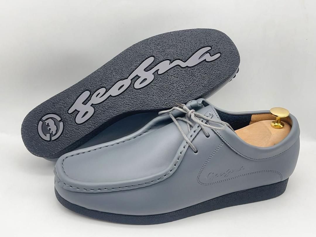 Chaussure pour homme très jolie