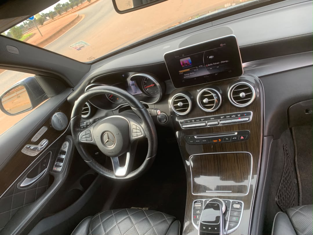 Mercedes-Benz GLC 2019 – V6 Automatique, Intérieur VIP,