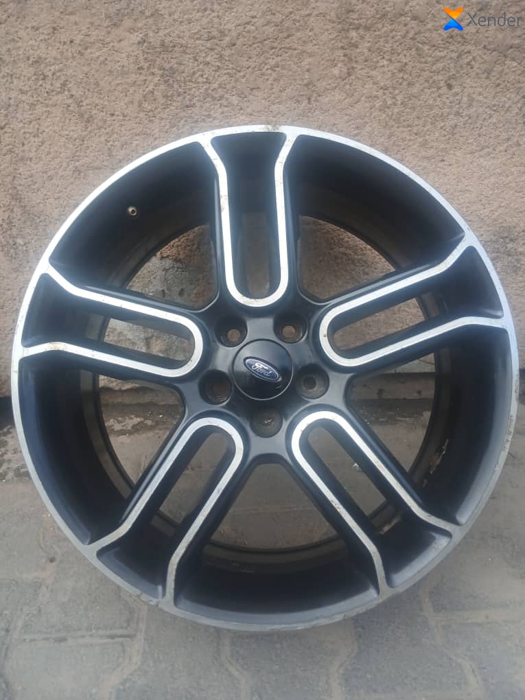 À vente jantes pneus