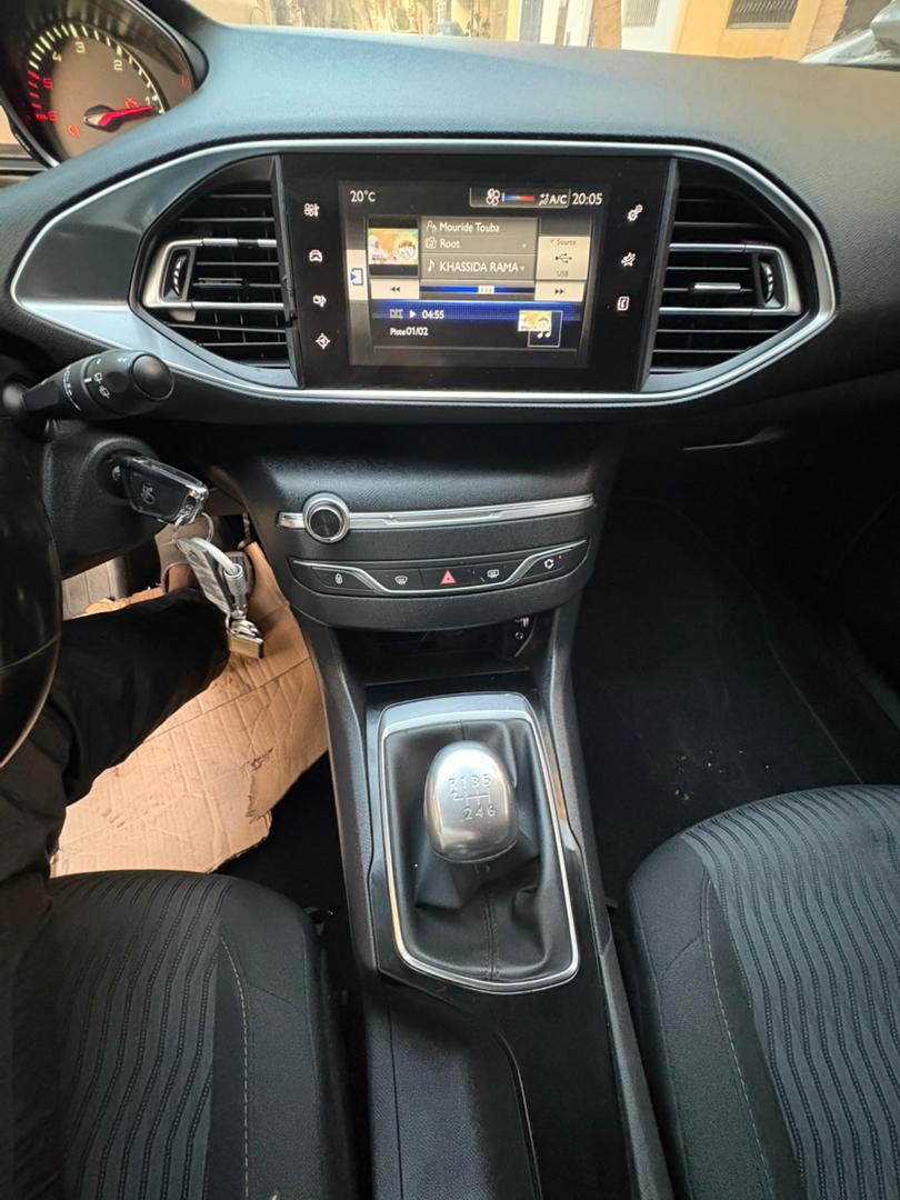 Peugeot 308