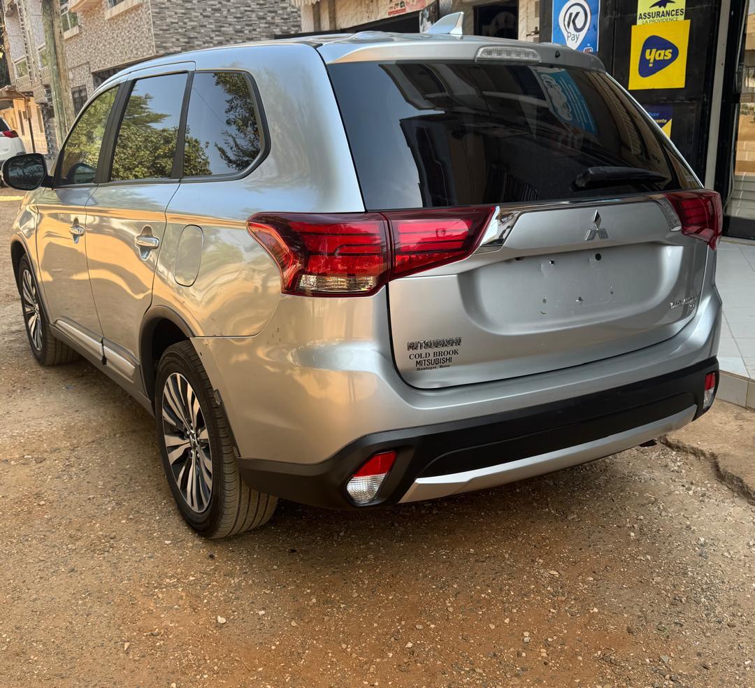 Mitsubishi 2019 Automatique