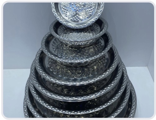 Bols plats  Lot de 8 pièces en métal argenté