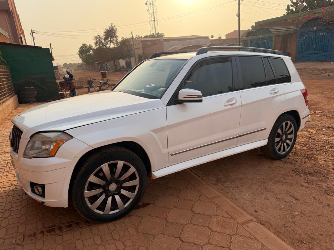 Mercedes GLK 2012 d’occasion automatique essence V6