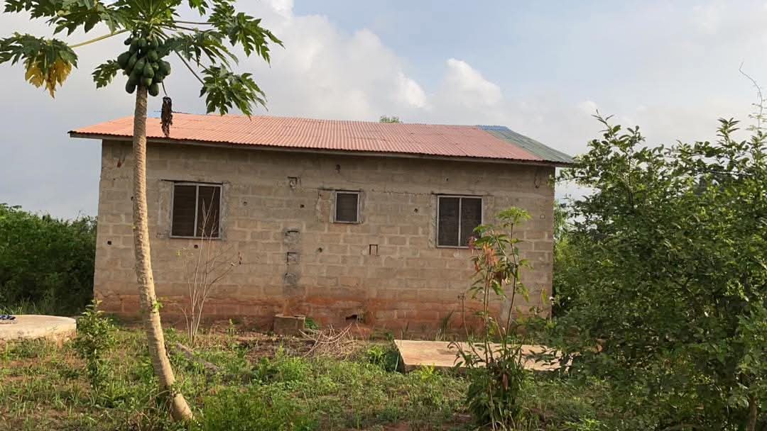 Maison en construction sur parcelle de 500 m² – À vendre