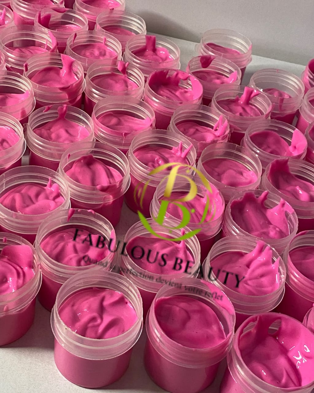 Crème lèvres roses