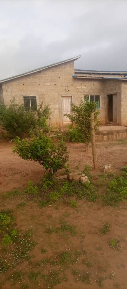 Maison en construction sur parcelle de 500 m² – À vendre