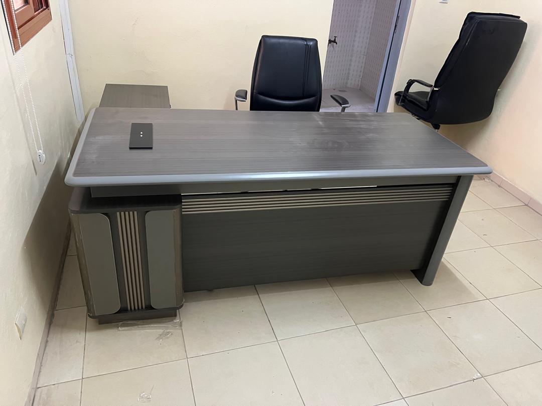 Tables de bureau