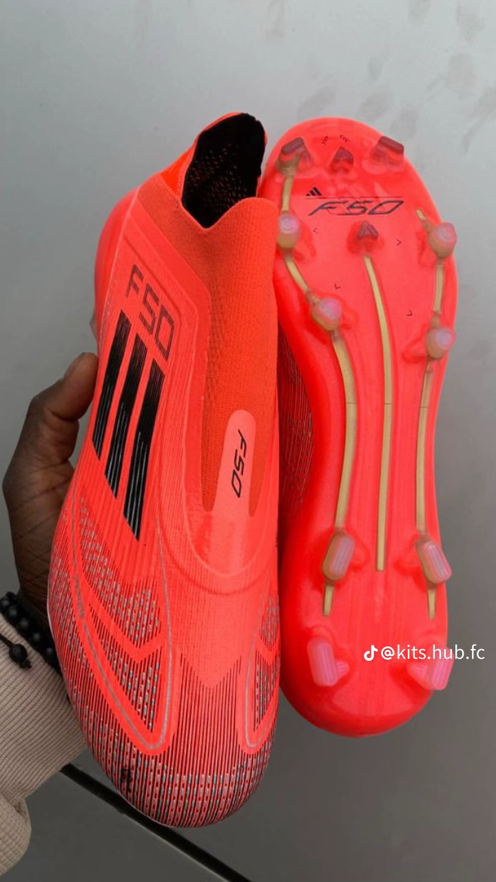 ADIDAS ORIGINALS
