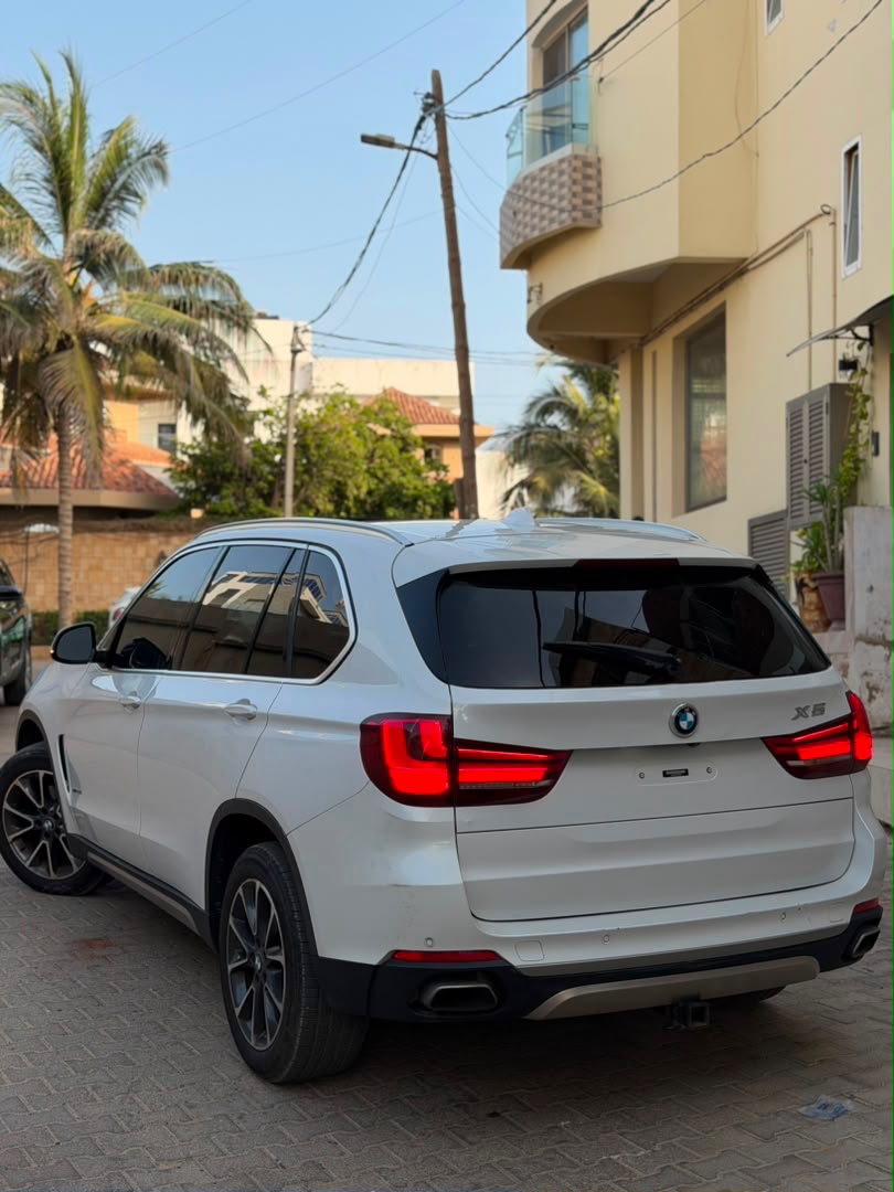 BMW X5 ANNÉE 2018