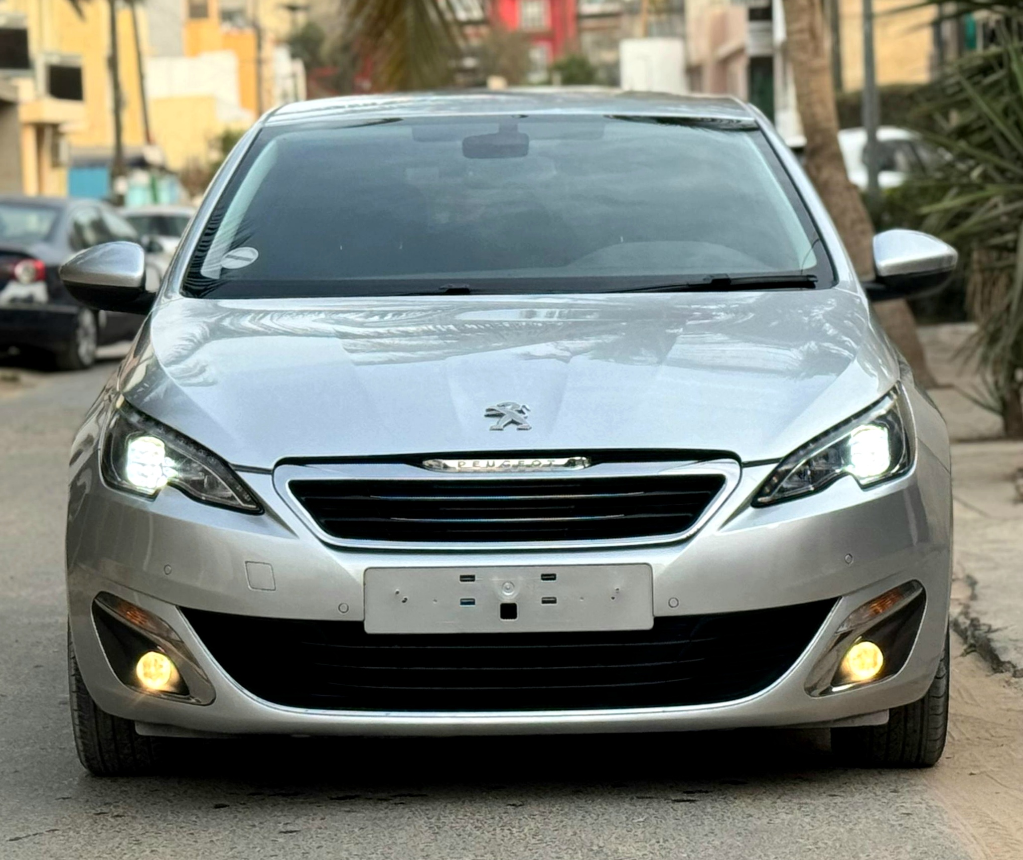 Peugeot 308 diesel manuelle 2017