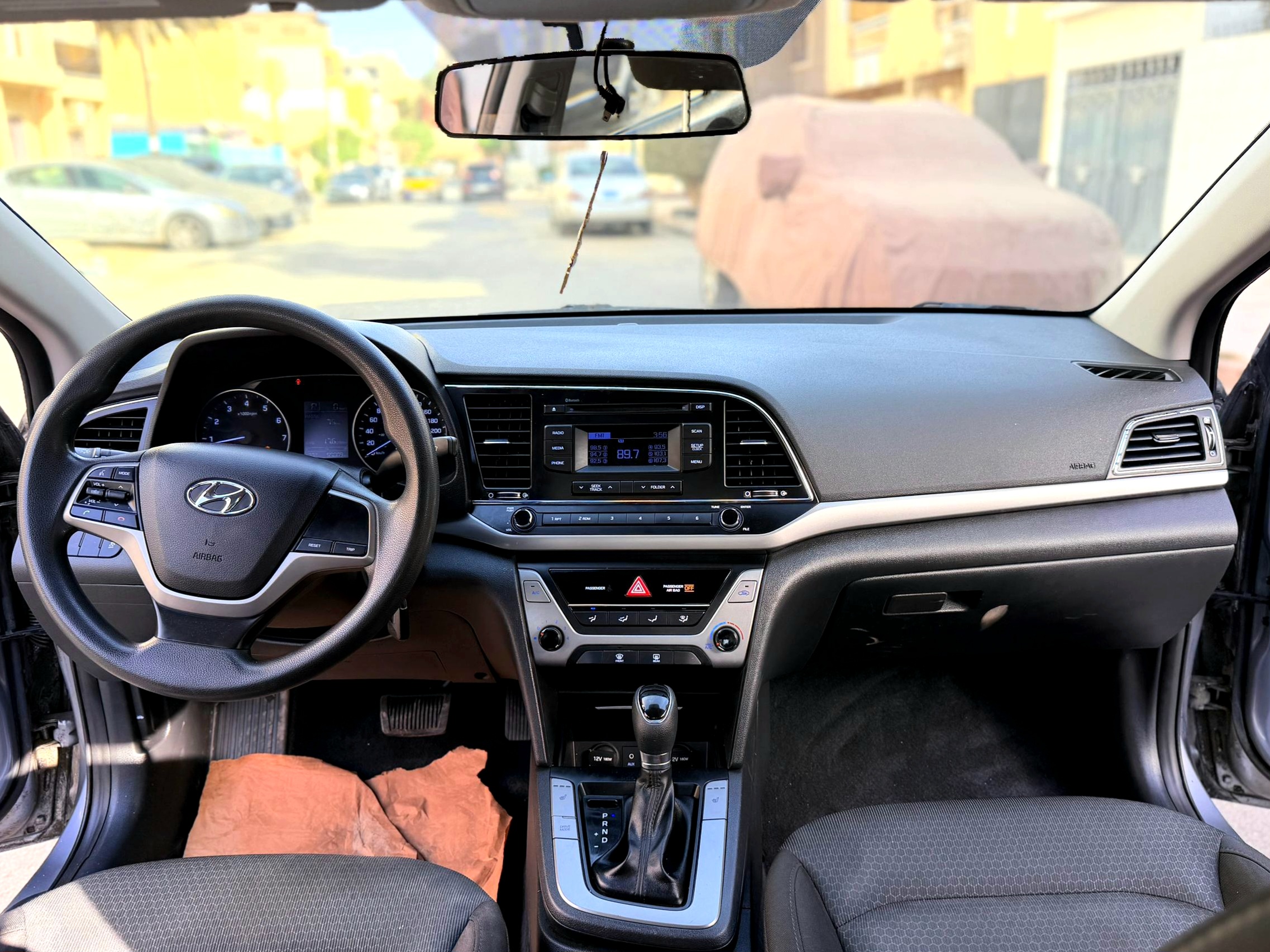 HYUNDAI ELANTRA 2017 ESSENCE AUTOMATIQUE