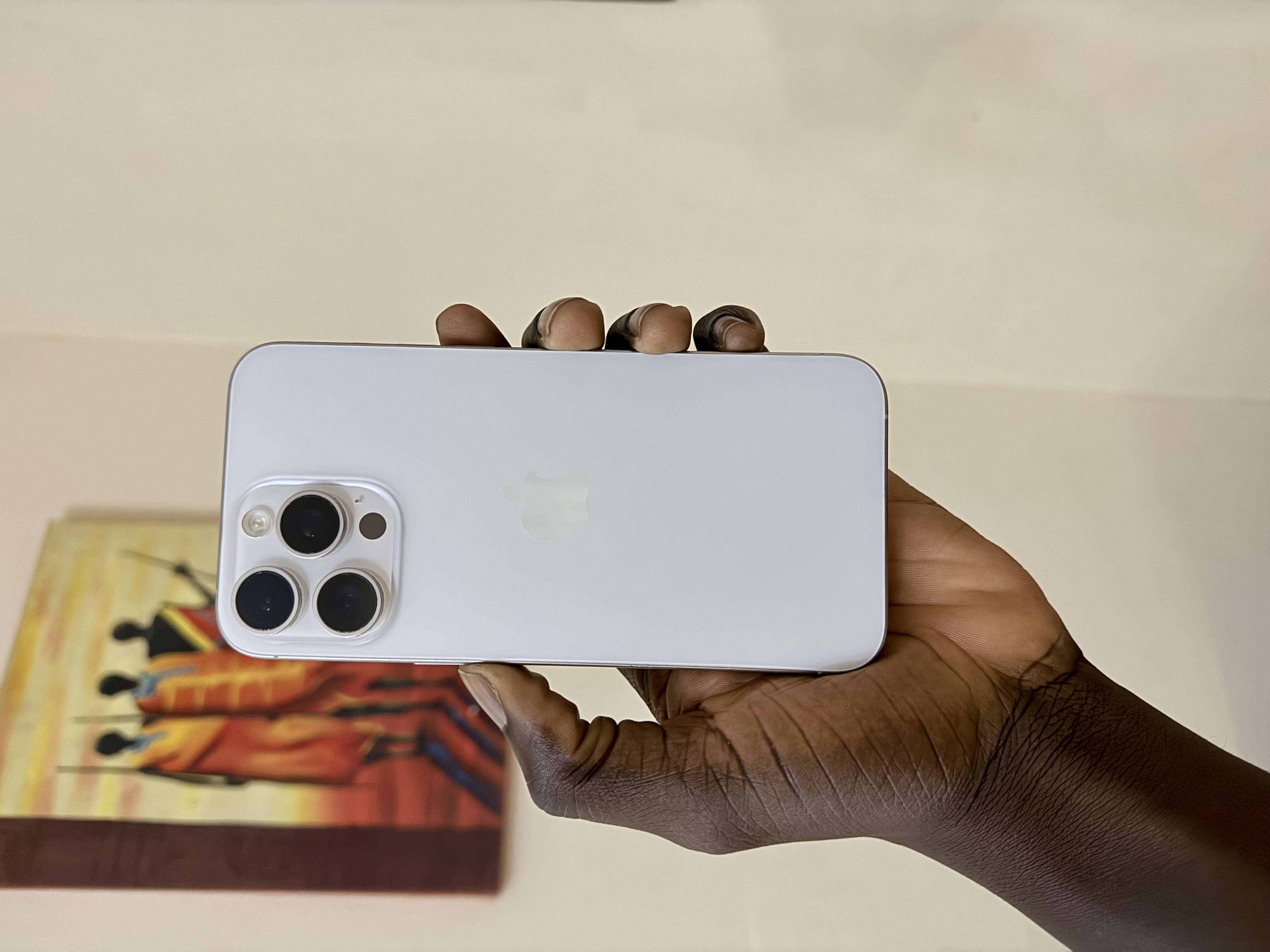 iPhone 15 Pro Max 256 Go eSIM à vendre à Dakar