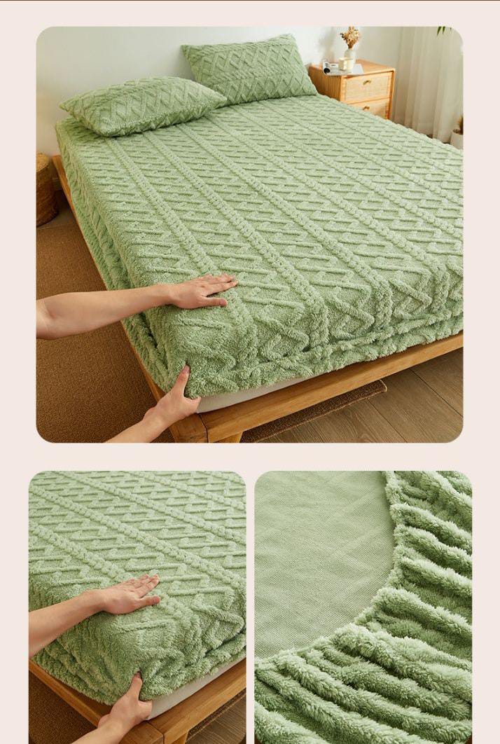 Drap Housse en Polaire + 2 Taies d’Oreiller – Ensemble Literie