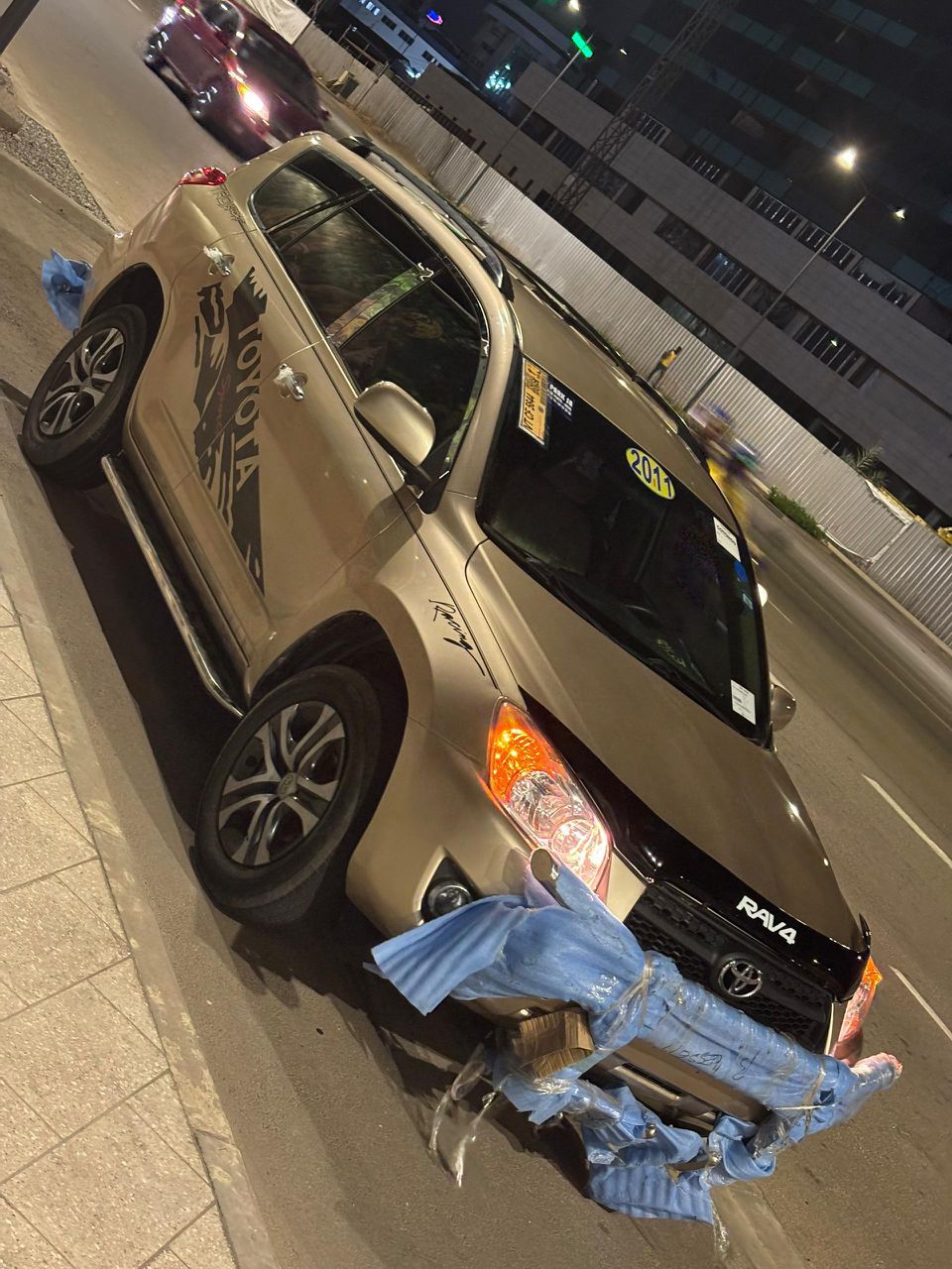 *TOYOTA~RAV4