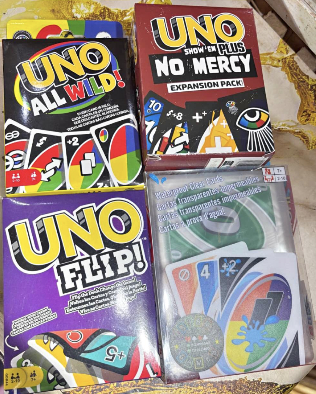 Carte Uno dispo tous façon uno plastic uno allwild uno no Mercy