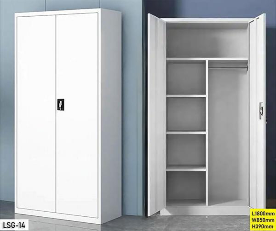 Armoire et rangement métallique