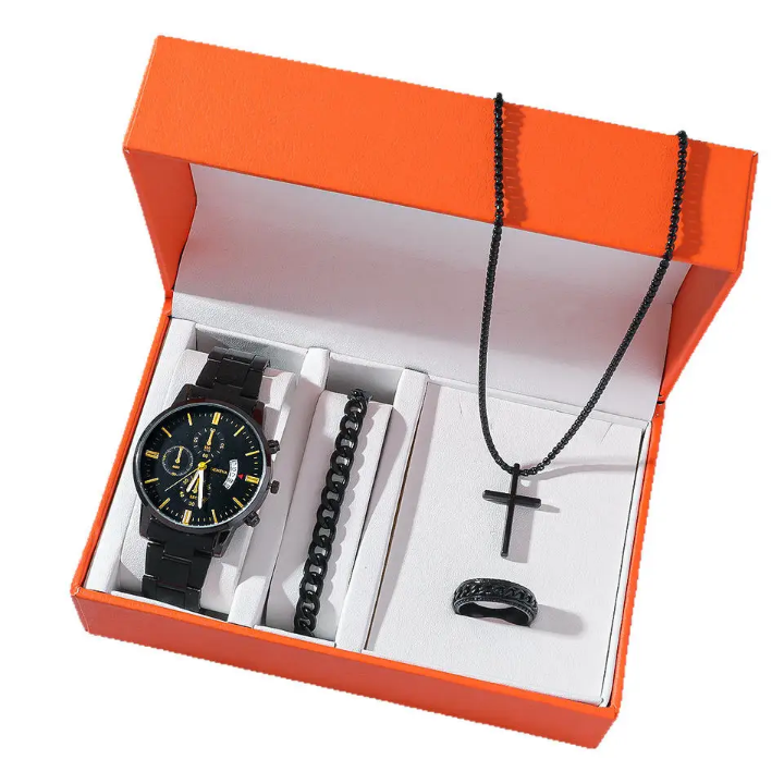 Coffret montre, chaîne et bague à vendre à Lomé