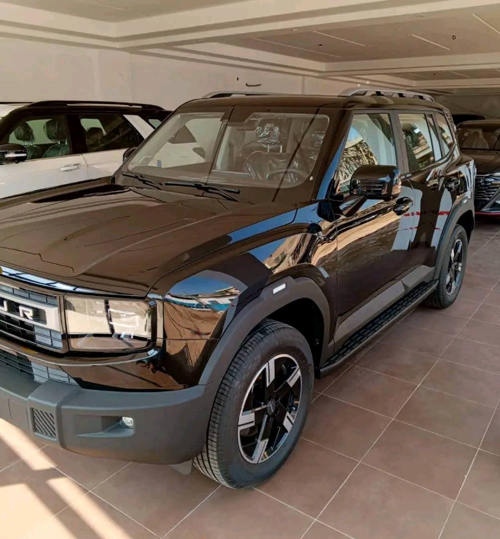 Jetour T1 2025 déjà dédouané – Essence automatique