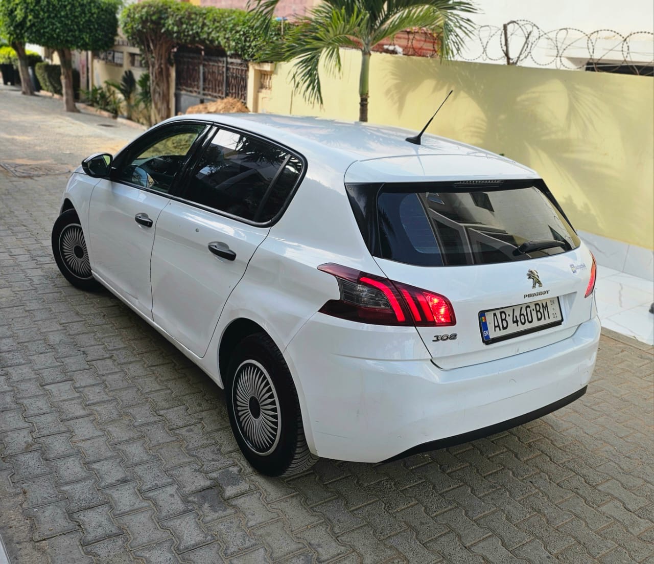 Peugeot 308 T9 année 2017