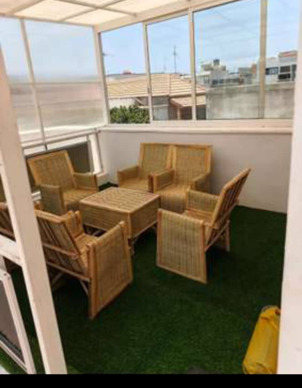 Studio meublé à louer à Sacré Cœur