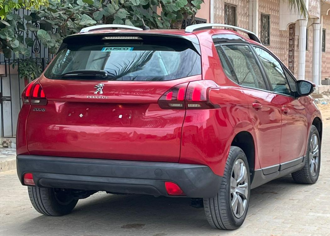 Peugeot 2008* Année 2017 Manuel Diesel Climatisé