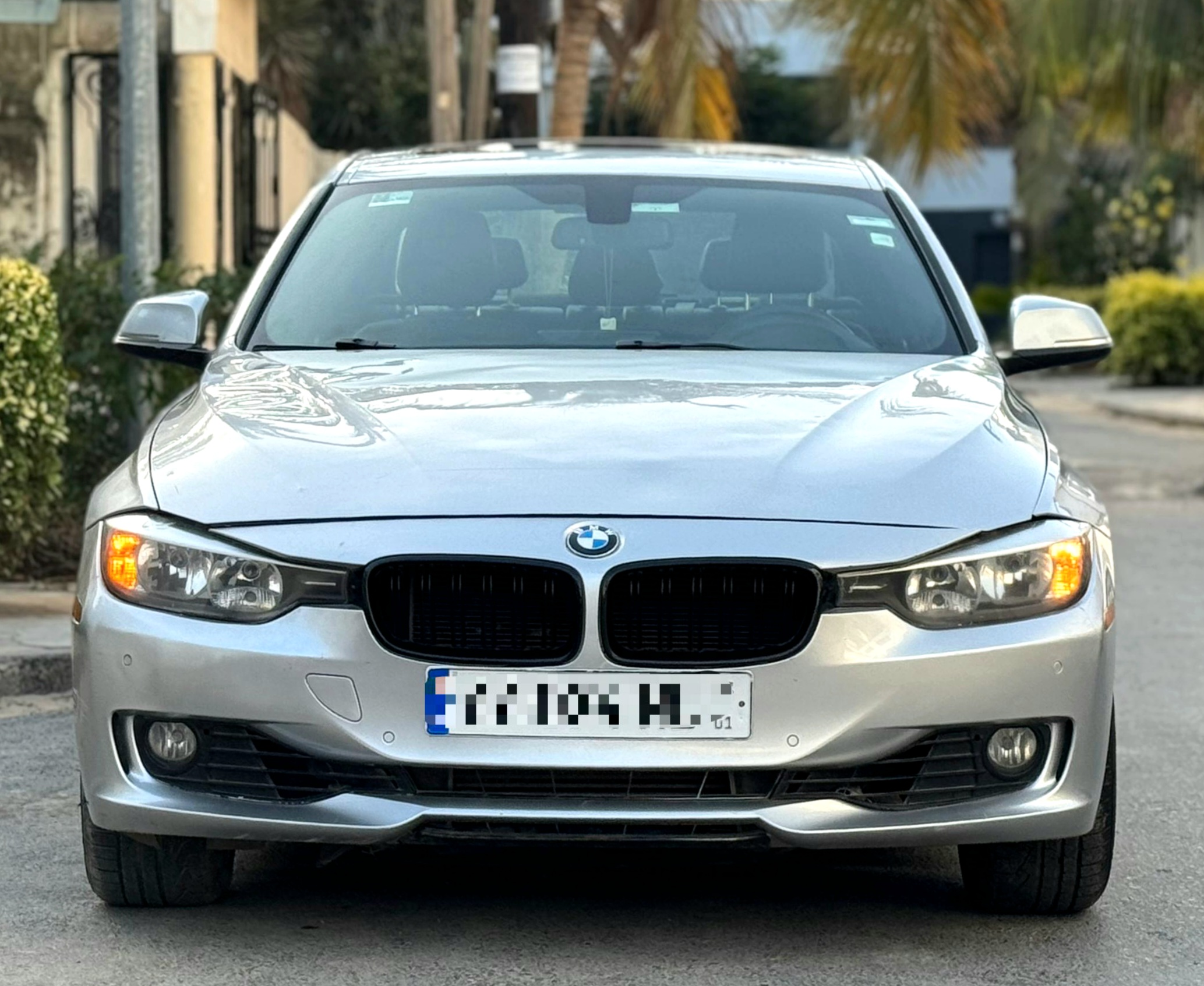 BMW SERIE 3 AUTOMATIQUE ESSENCE 2015