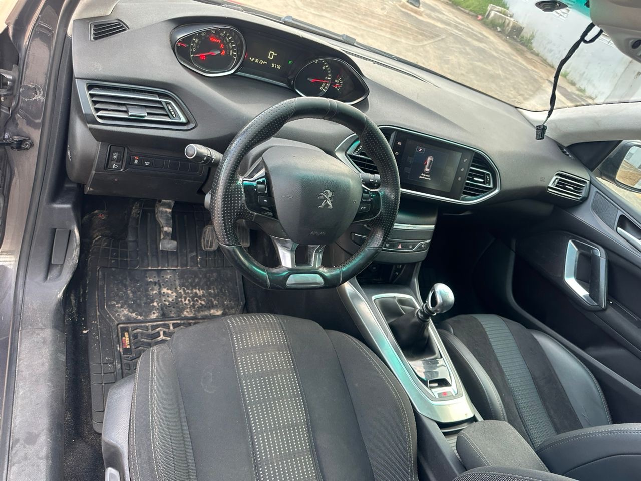 Peugeot 308 2017