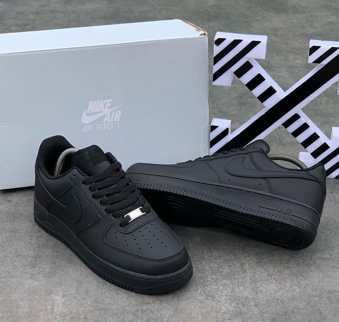 Nike Air Force 1 Noir à vendre à Dakar