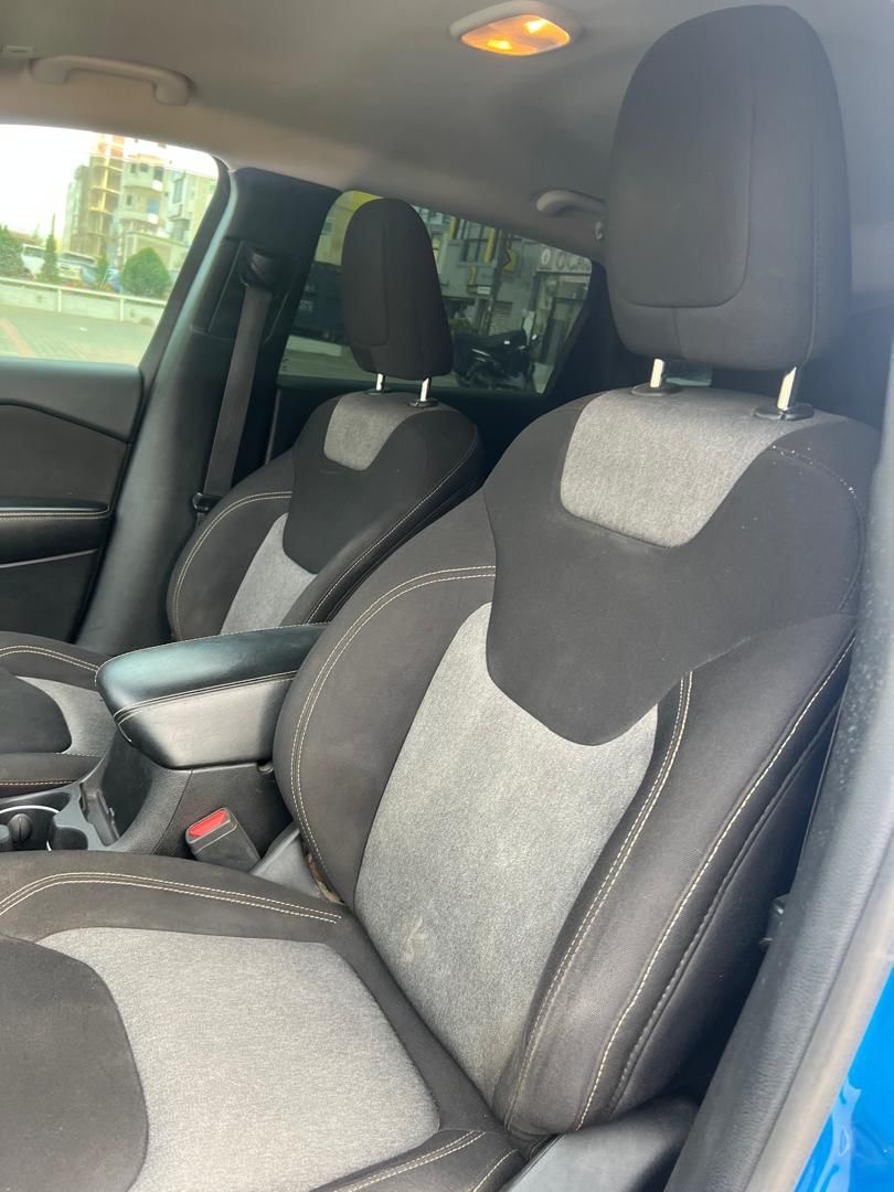 Jeep Cherokee 2018 4x4 Essence Automatique