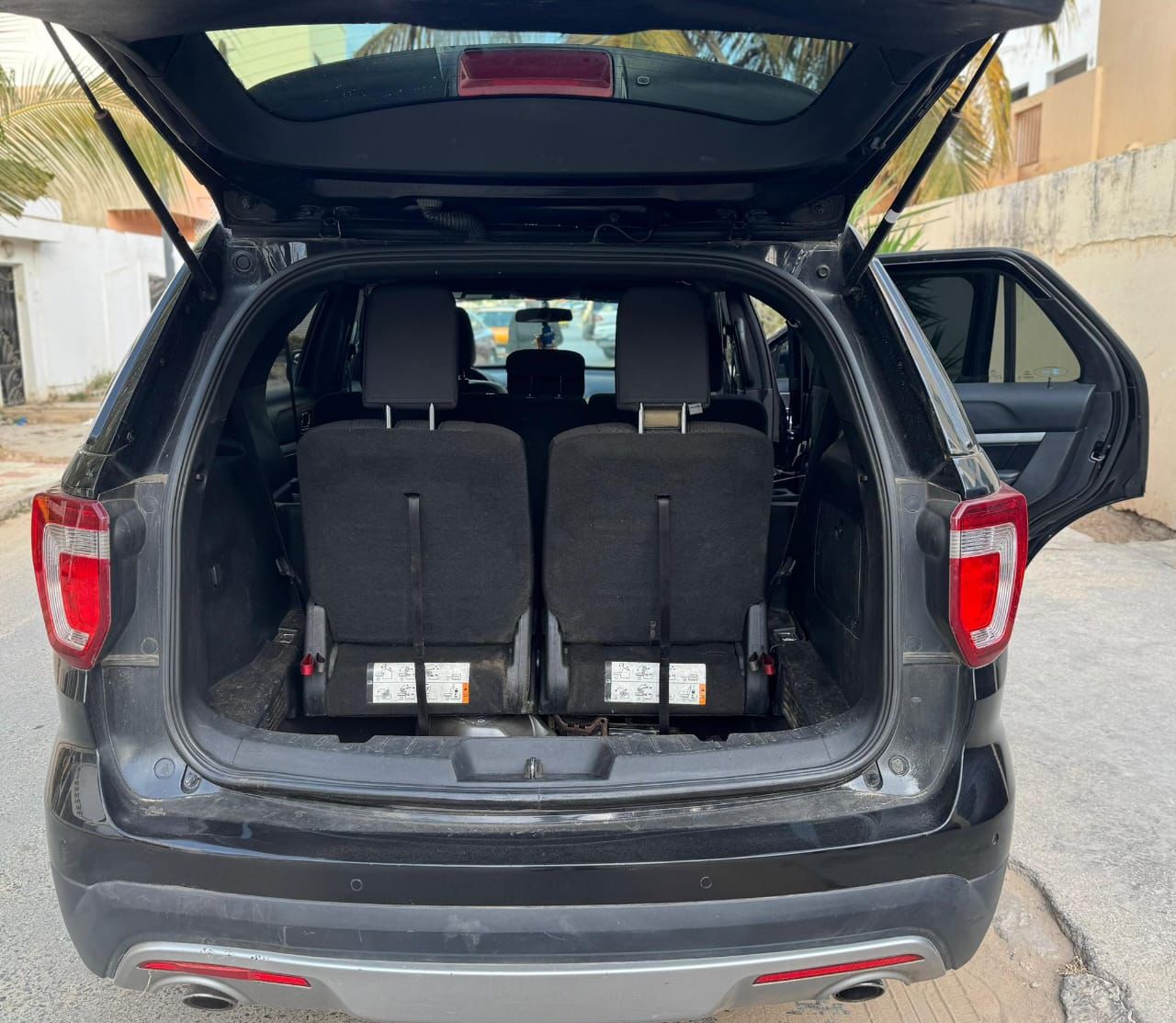 Ford explorer