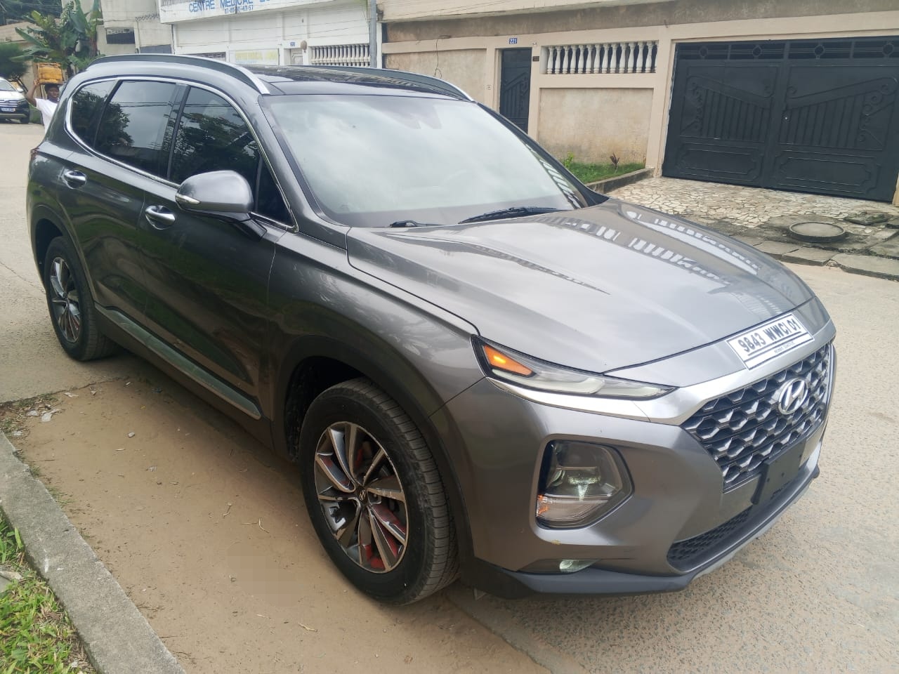 HYUNDAI SANTAFE 2020