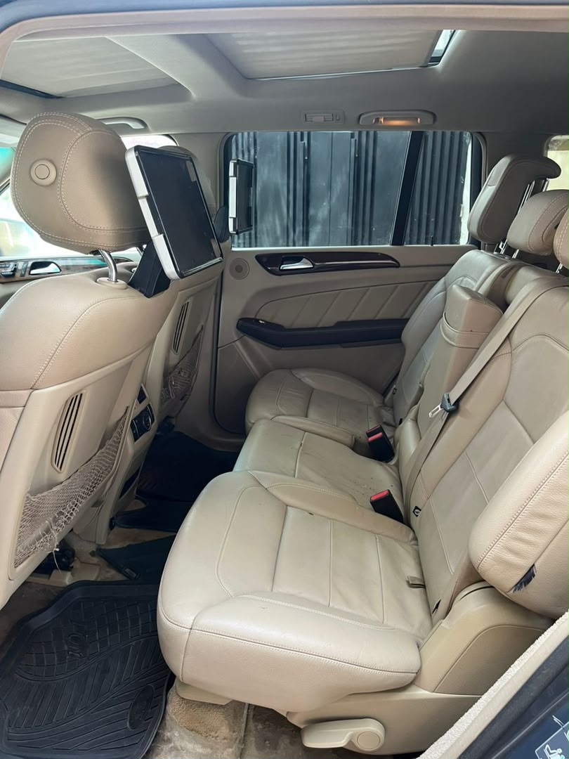 MERCEDES-BENZ GL450 2015